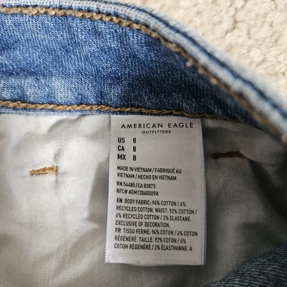 American Eagle Denim Mom Shorts 8 - Picture 8 of 8